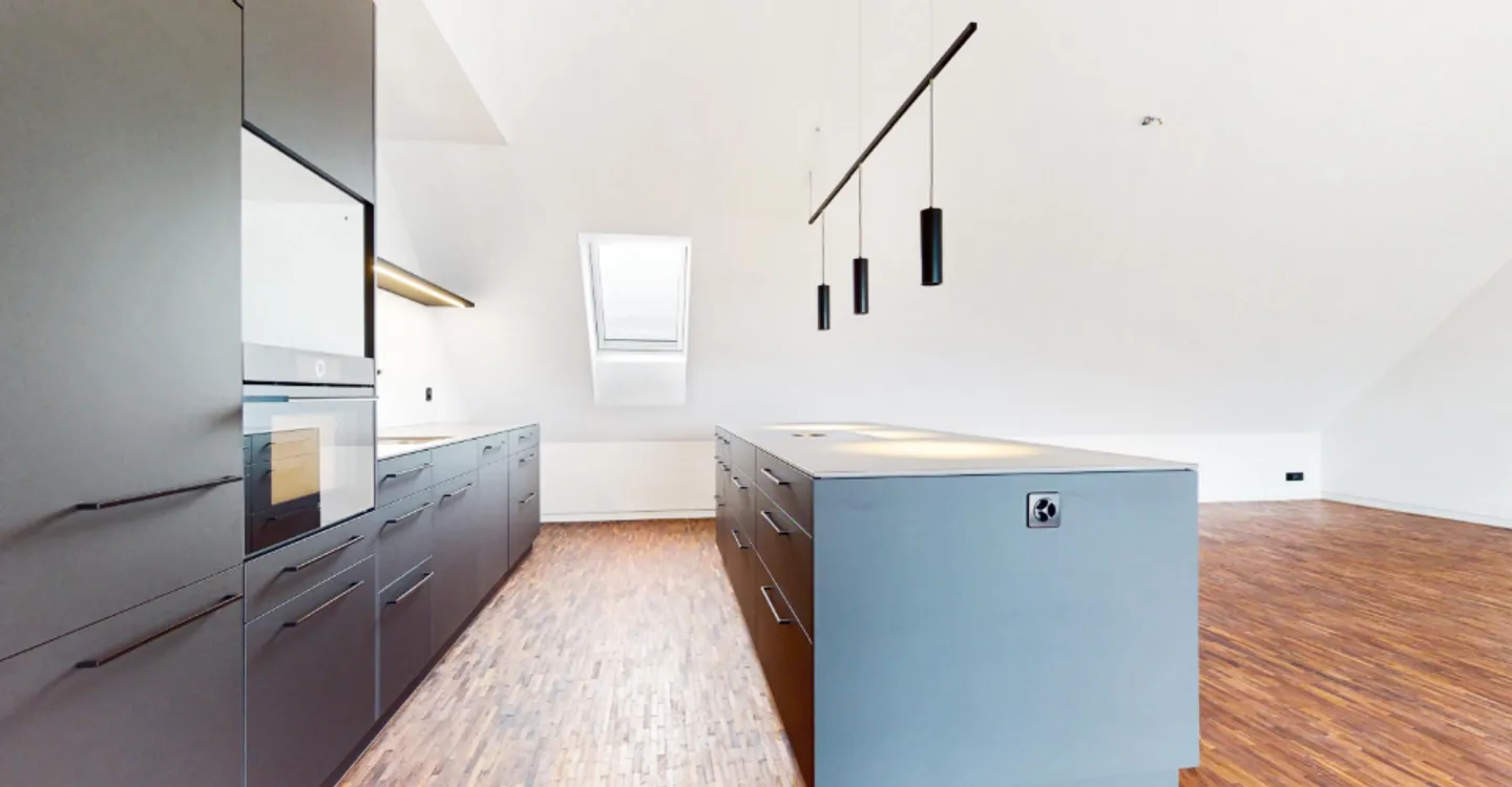 Beautiful 4.5 room apartment in the heart of Bern - Photo 2 of 11