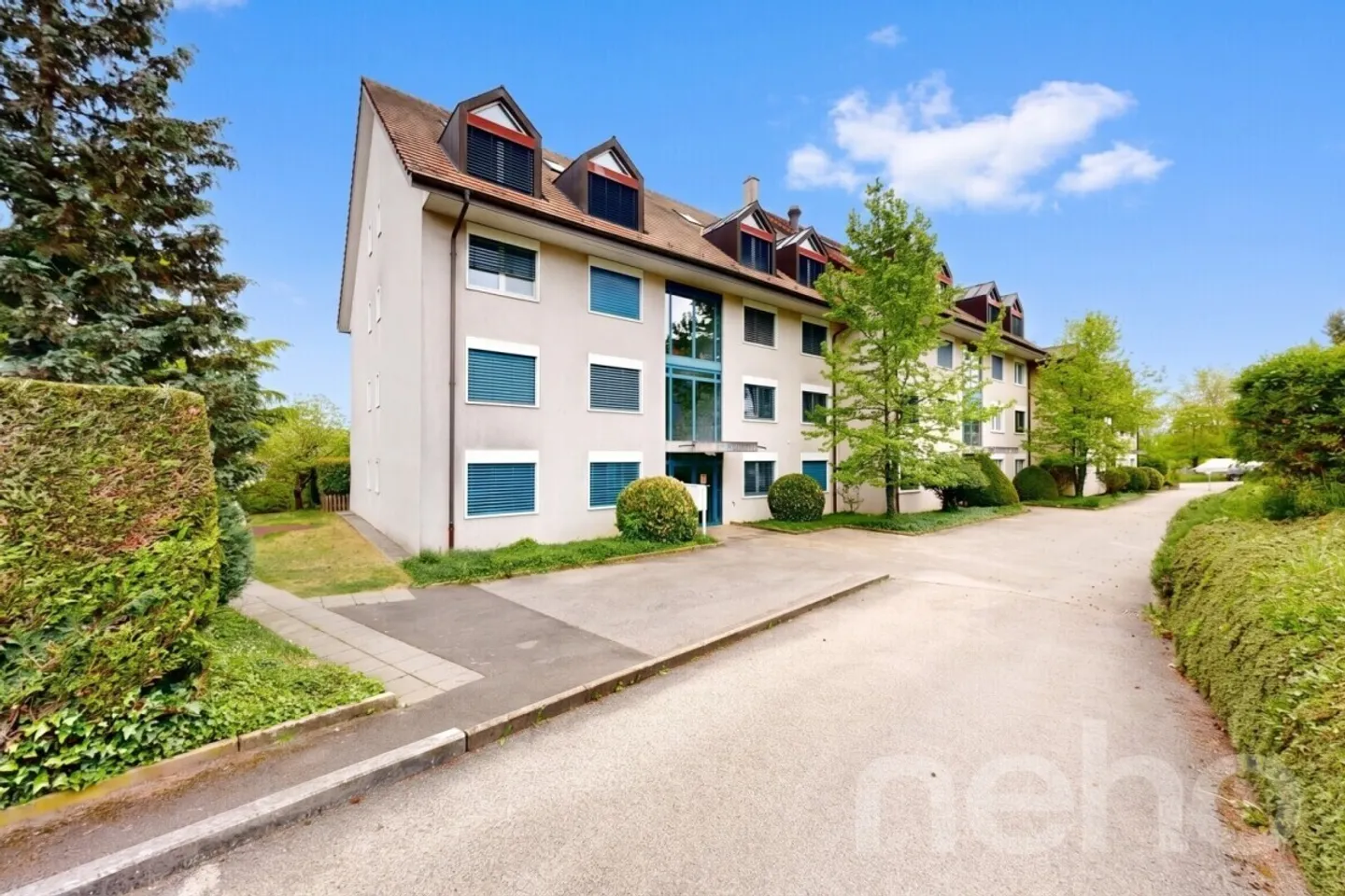Attico Duplex di 121 m² ? 5.5 stanze, ideale per famiglie - Foto 1 di 12