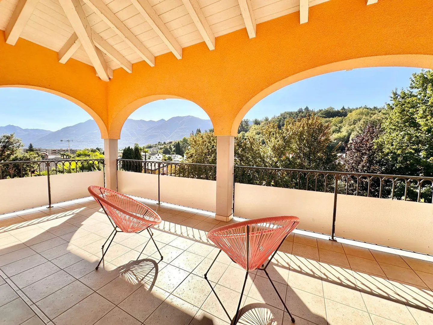 Above the rooftops of Losone – a terrace to live on and the sound of water - Photo 1 of 13