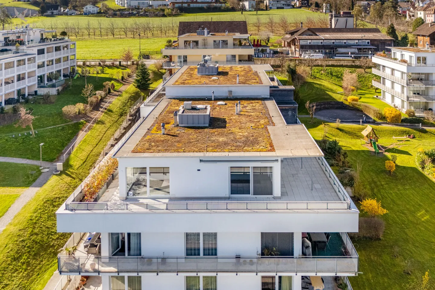 Ruhige Eleganz mit Aussicht - 5 1/2 Zimmer-Attika-Wohnung mit Blick auf den Bodensee - Foto 4 von 13