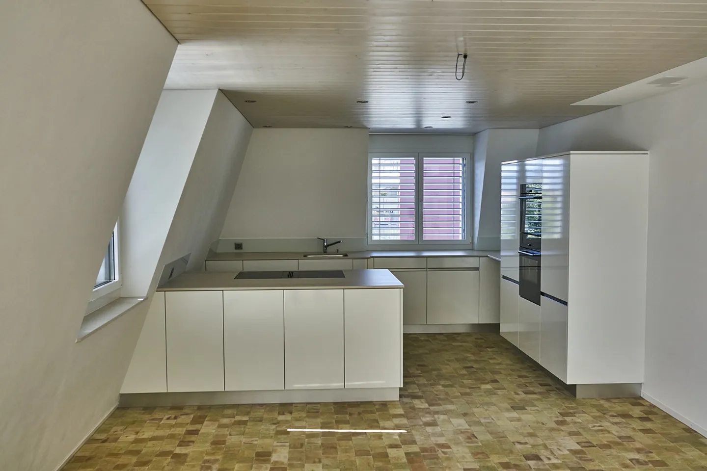 Maisonette spaziosa, luminosa, tranquilla e nel verde, 159m² - Foto 11 di 24