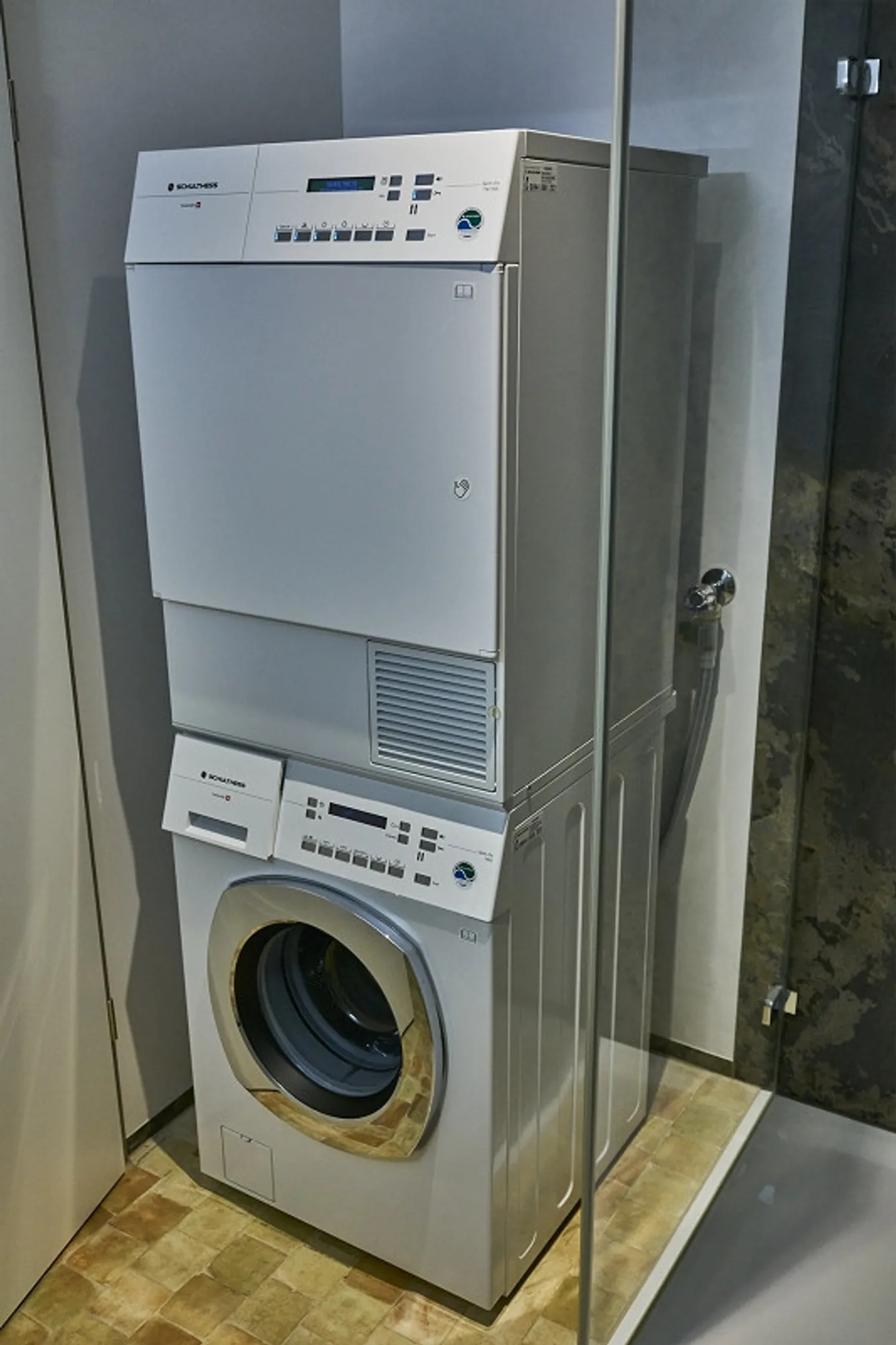 Maisonette spaziosa, luminosa, tranquilla e nel verde, 159m² - Foto 17 di 24