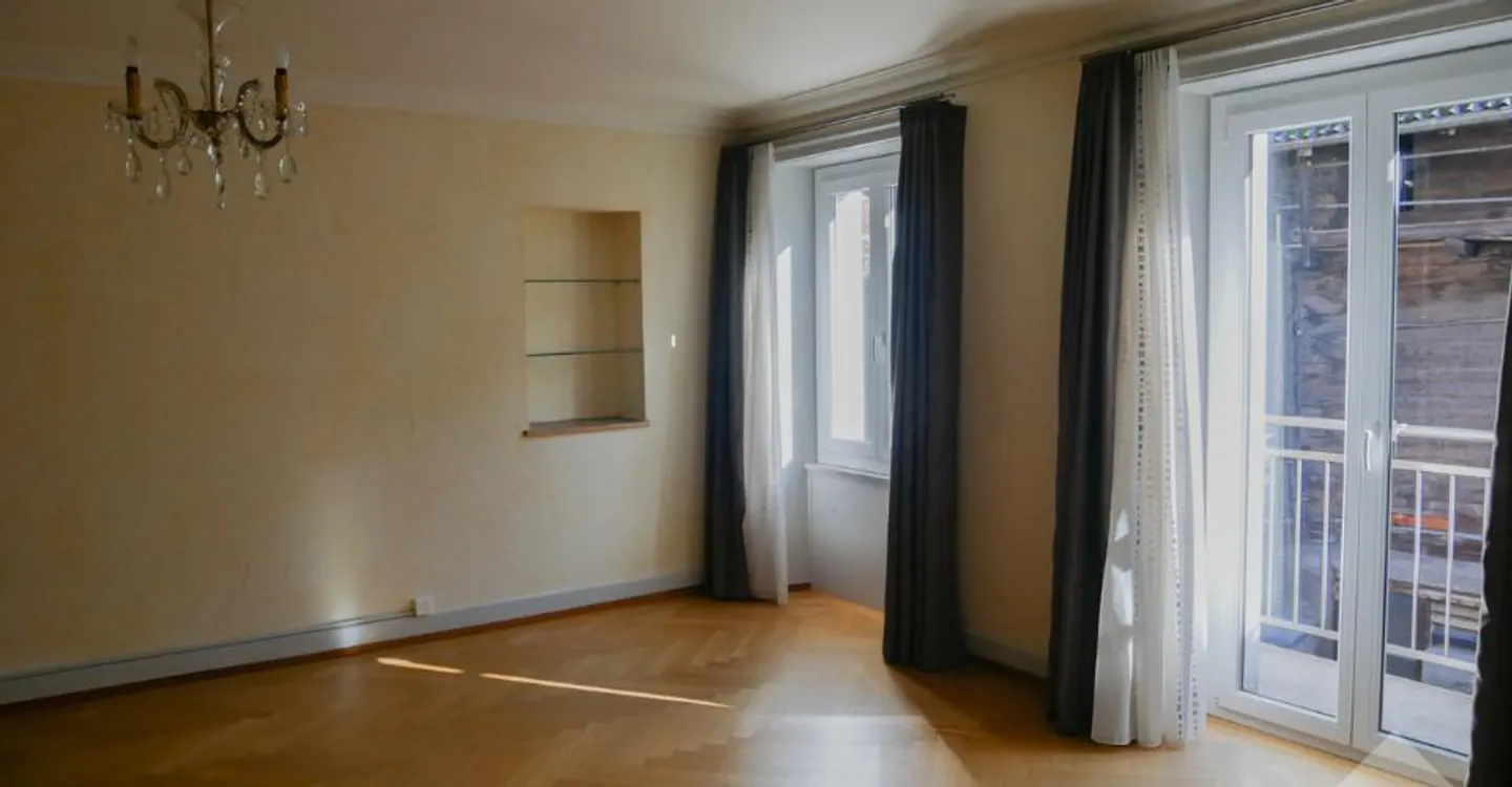 Ampio appartamento 6,5 locali - Foto 2 di 13