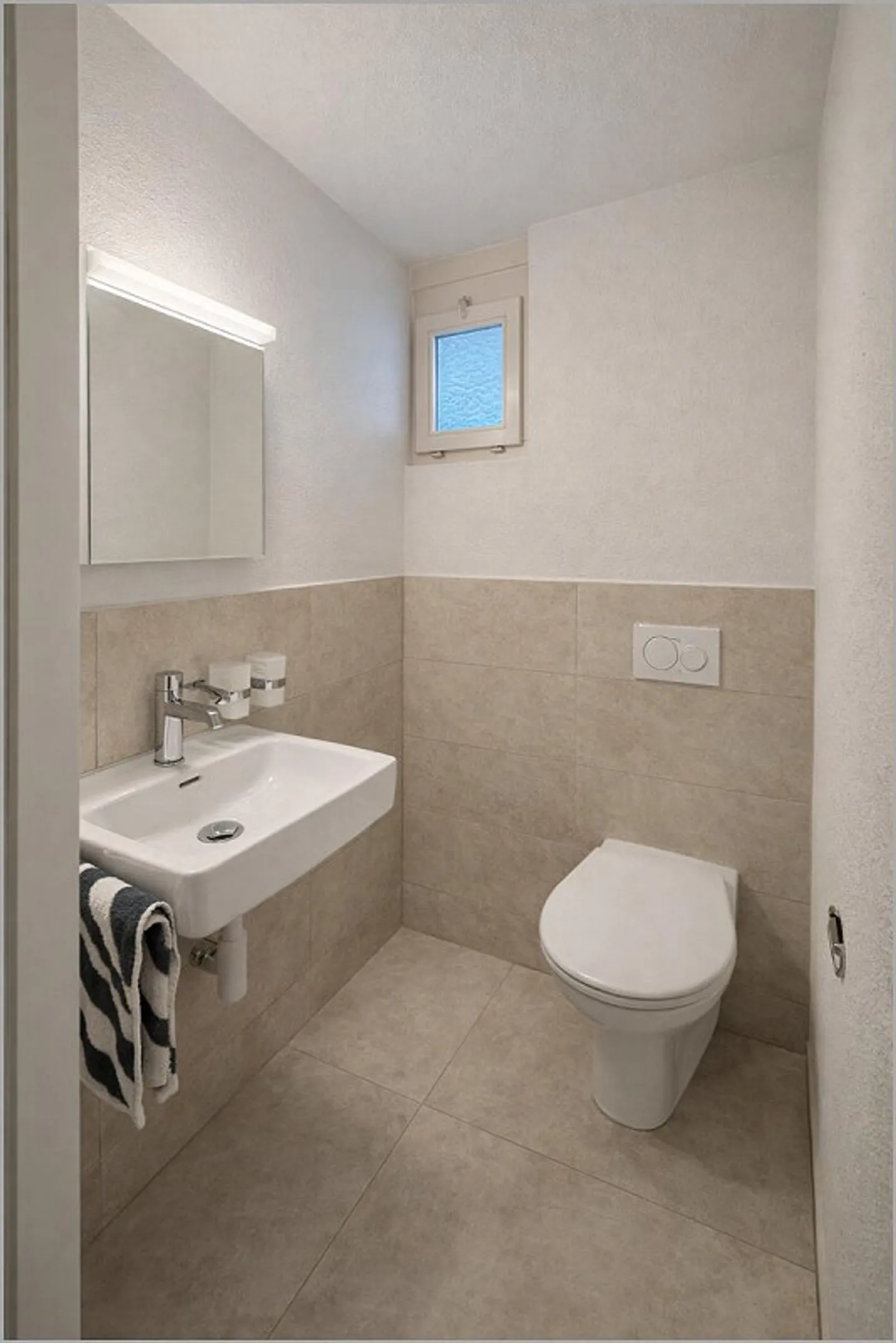 Stylish living near Lake Constance – completely renovated maisonette with garden... - Photo 6 of 8