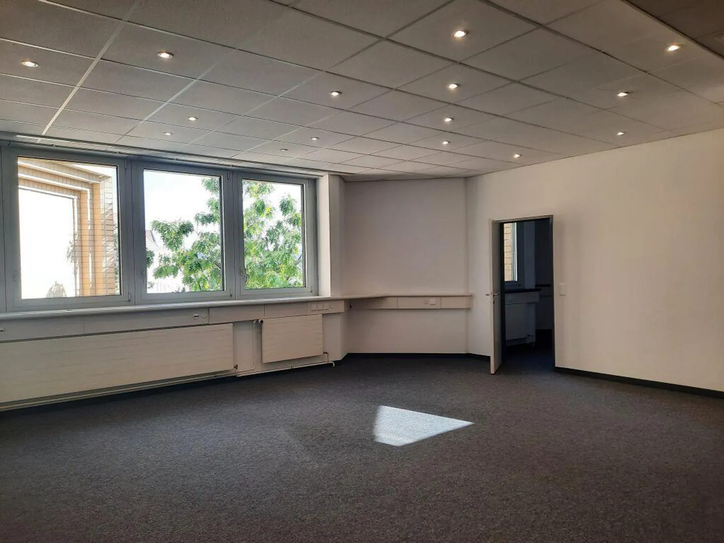 Your commercial premises for individual use - Photo 4 of 9