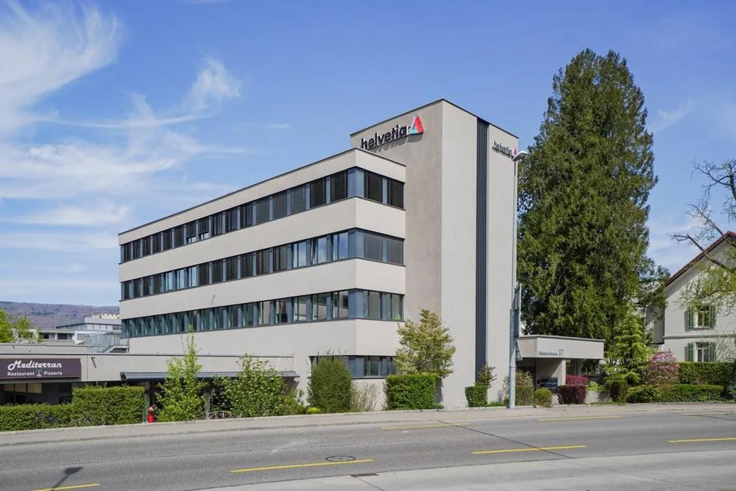 Representative commercial space for rent in Buchs - Photo 1 of 9
