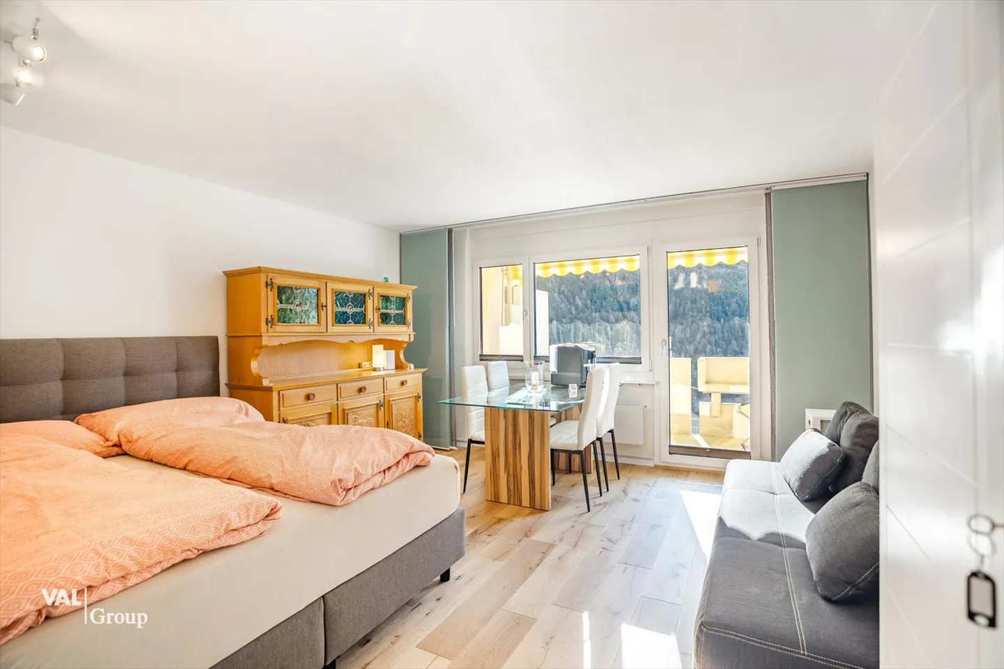 Wohnung kaufen - Foto 1 von 13
