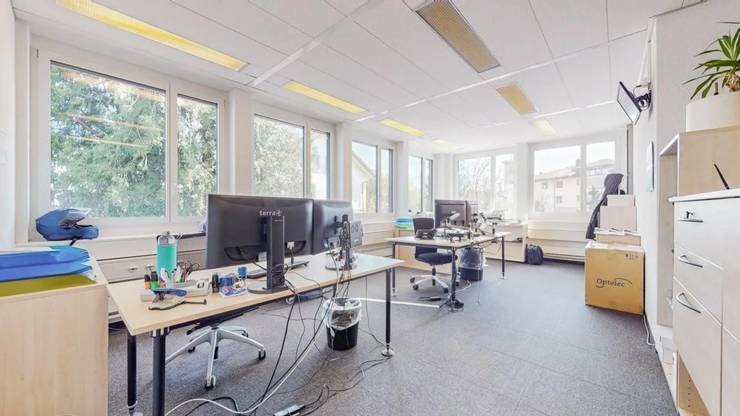 Representative commercial space for rent in Buchs - Photo 7 of 9