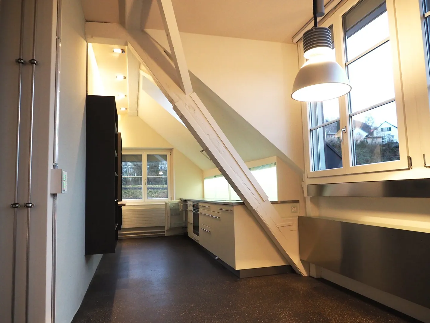 Appartement loft exceptionnel de 5,5 pièces à Wald ZH - Photo 3 sur 13