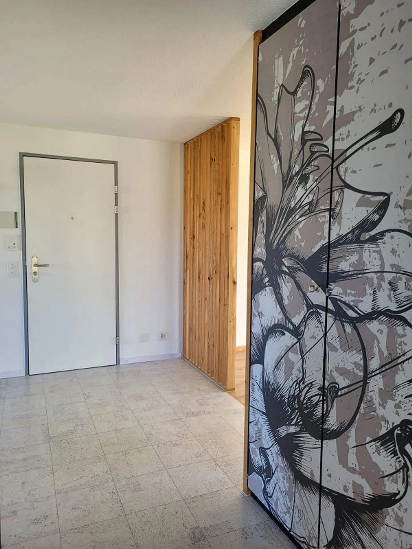 3 1/2 Zimmer-Gartenwohnung mit Seeblick - Photo 3 of 15