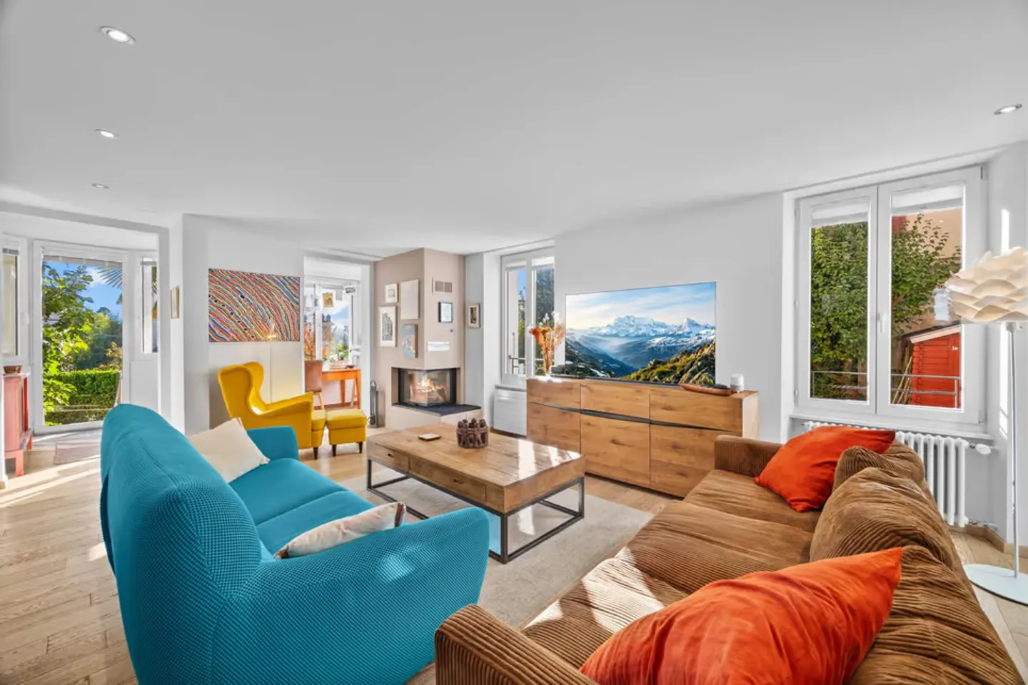 Wunderschönes Einfamilienhaus mit 9,5 Zimmern und Garten - Lausanne sous-gare - Foto 2 von 11