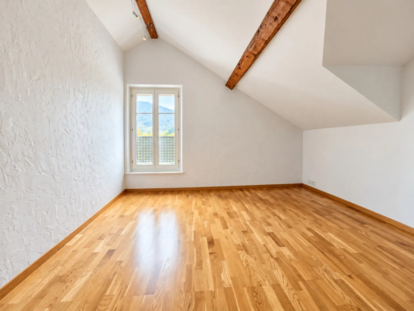 Geräumige Duplexwohnung in Saxon - Foto 6 von 10
