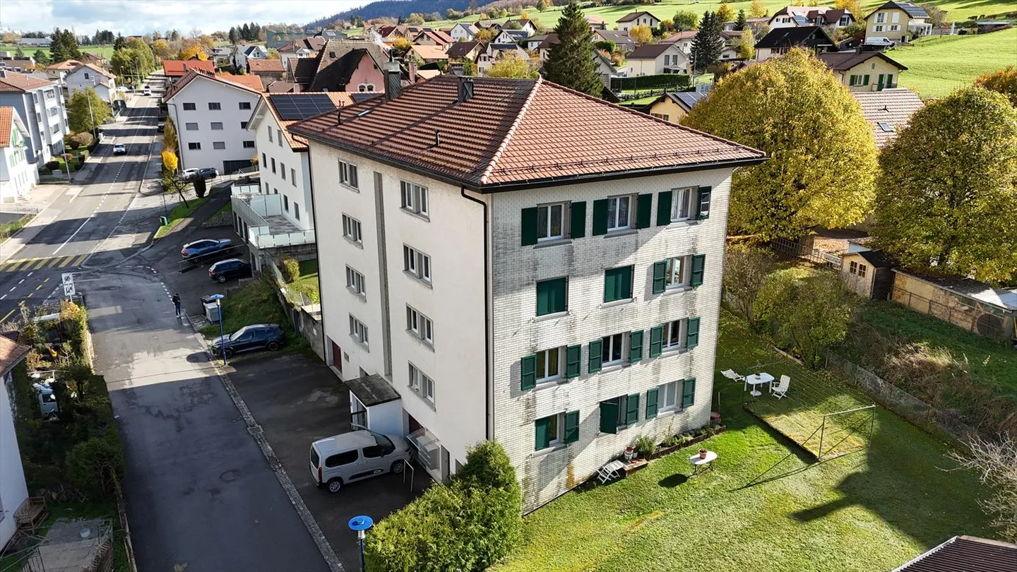 Mietshaus mit 11 Wohnungen in Vallorbe - Seltene Investitionsmöglichkeit - Foto 4 von 7