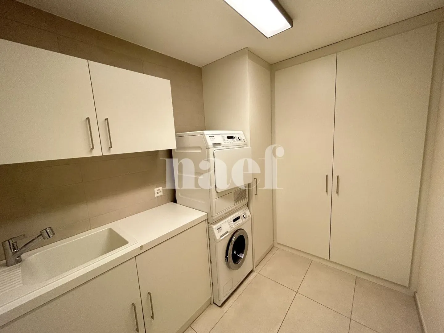 5.5 Room Apartment - Photo 12 of 13