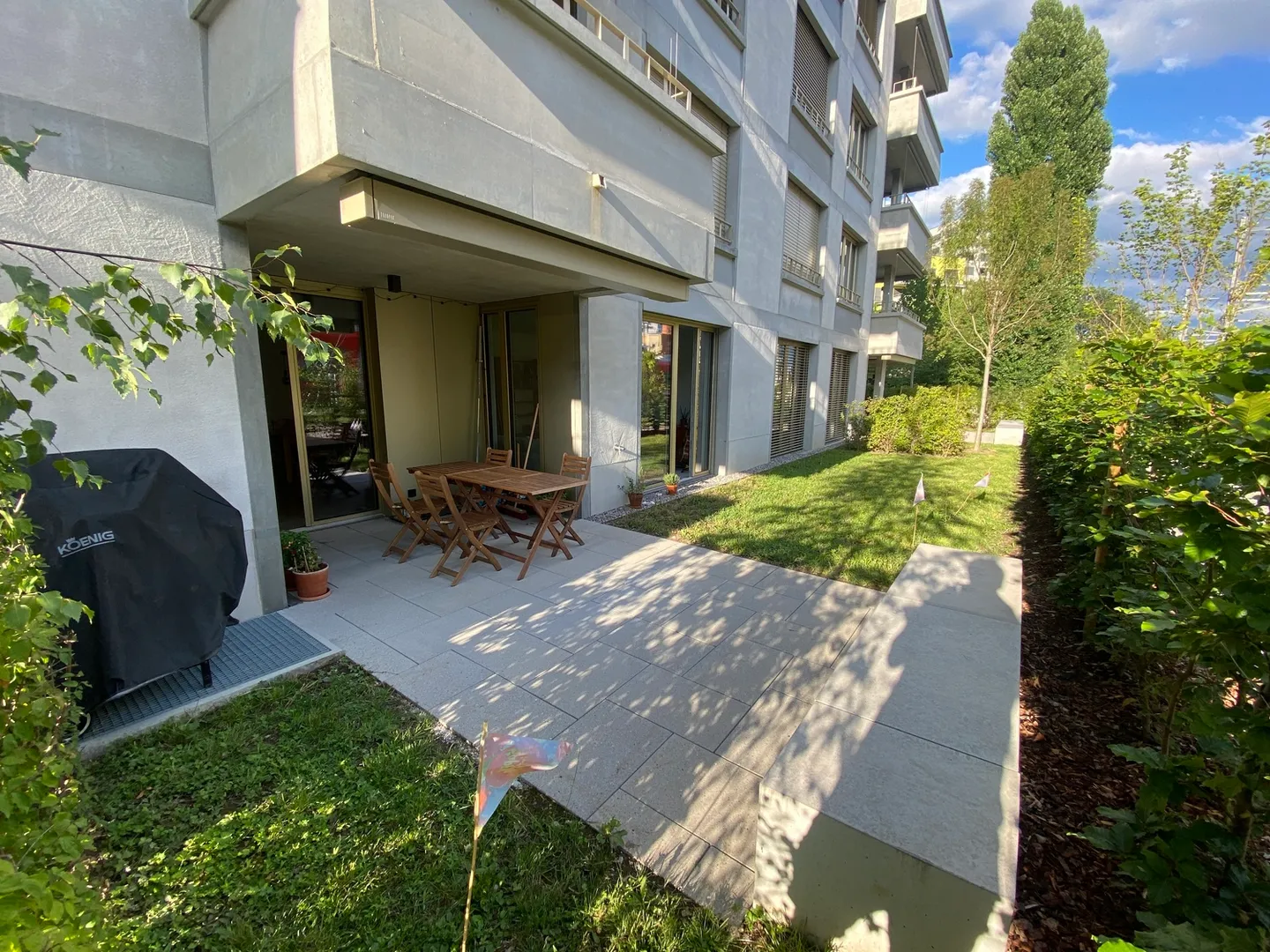 APPARTEMENT 2½ PIÈCES À ZURICH - DISTRICT 3 BINZ, MEUBLÉ, TEMPORAIRE - Photo 7 sur 7