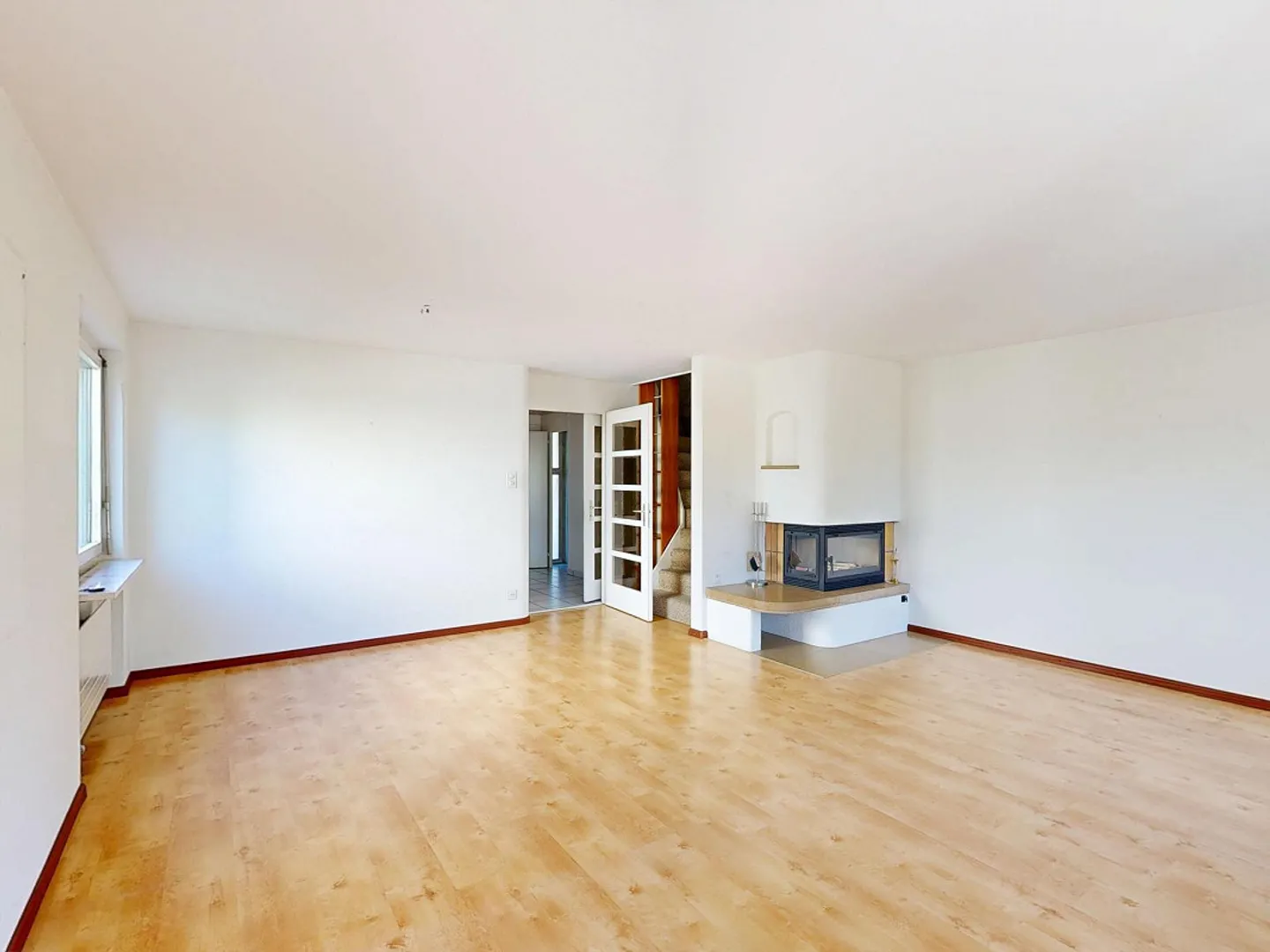 Maison individuelle de 5 pièces avec sa propre oasis naturelle - Photo 2 sur 15