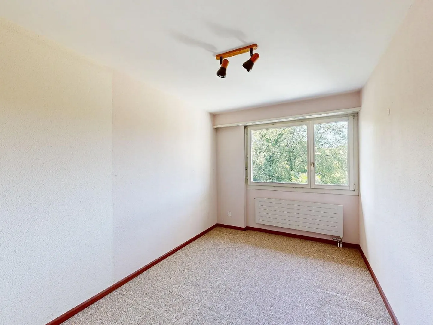 Maison individuelle de 5 pièces avec sa propre oasis naturelle - Photo 6 sur 15