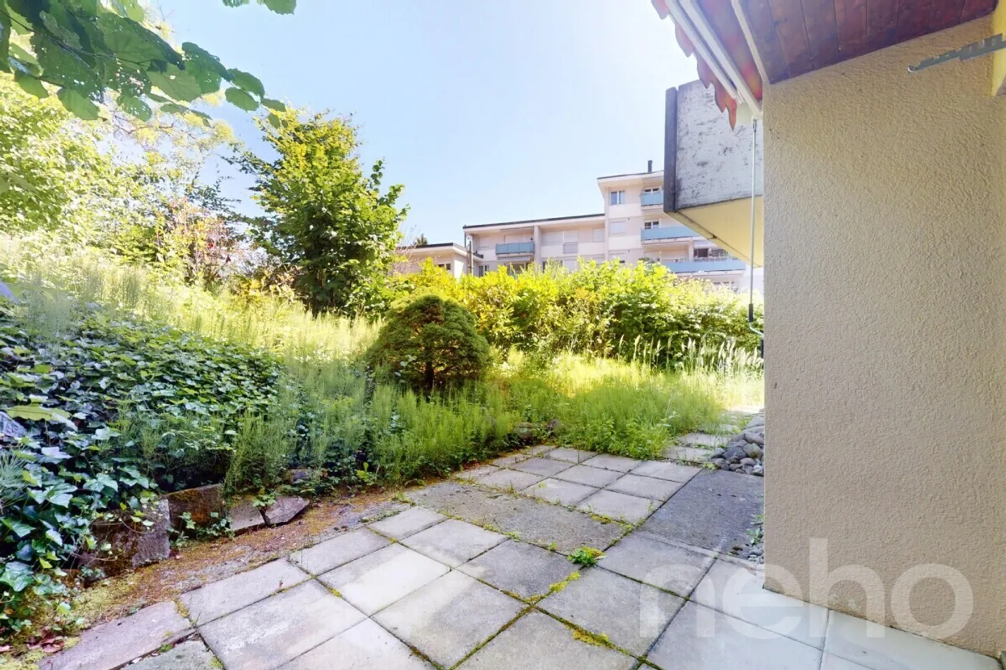 Appartamento 2.5 stanze con giardino a Zurigo-Affoltern - Foto 9 di 12