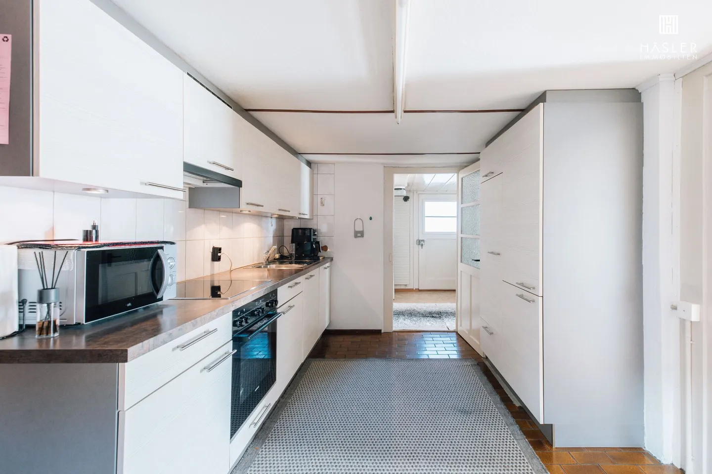 Casa trifamiliare con molteplici possibilità di utilizzo - Foto 10 di 13