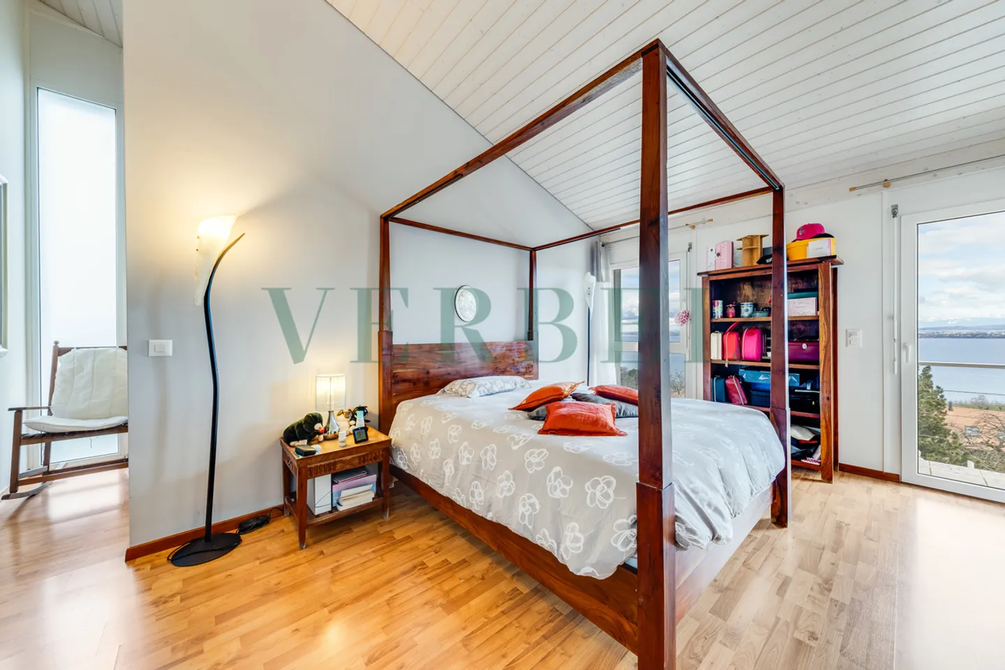 Architect Villa with Stunning Views - Photo 10 of 12