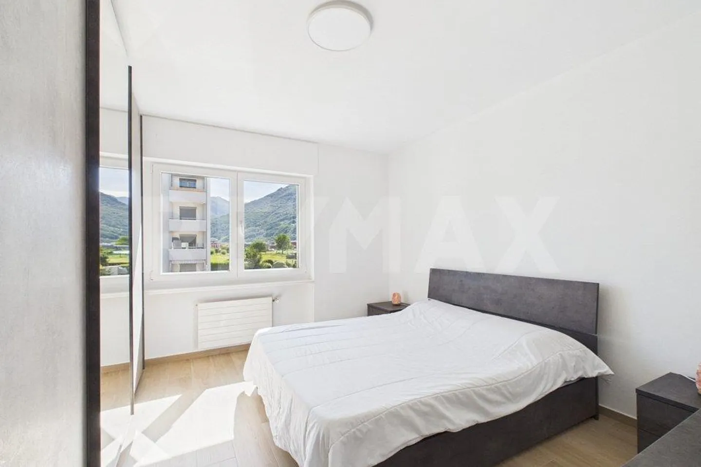 Appartement de 3 1/2 pièces - entièrement rénové - Photo 3 sur 13