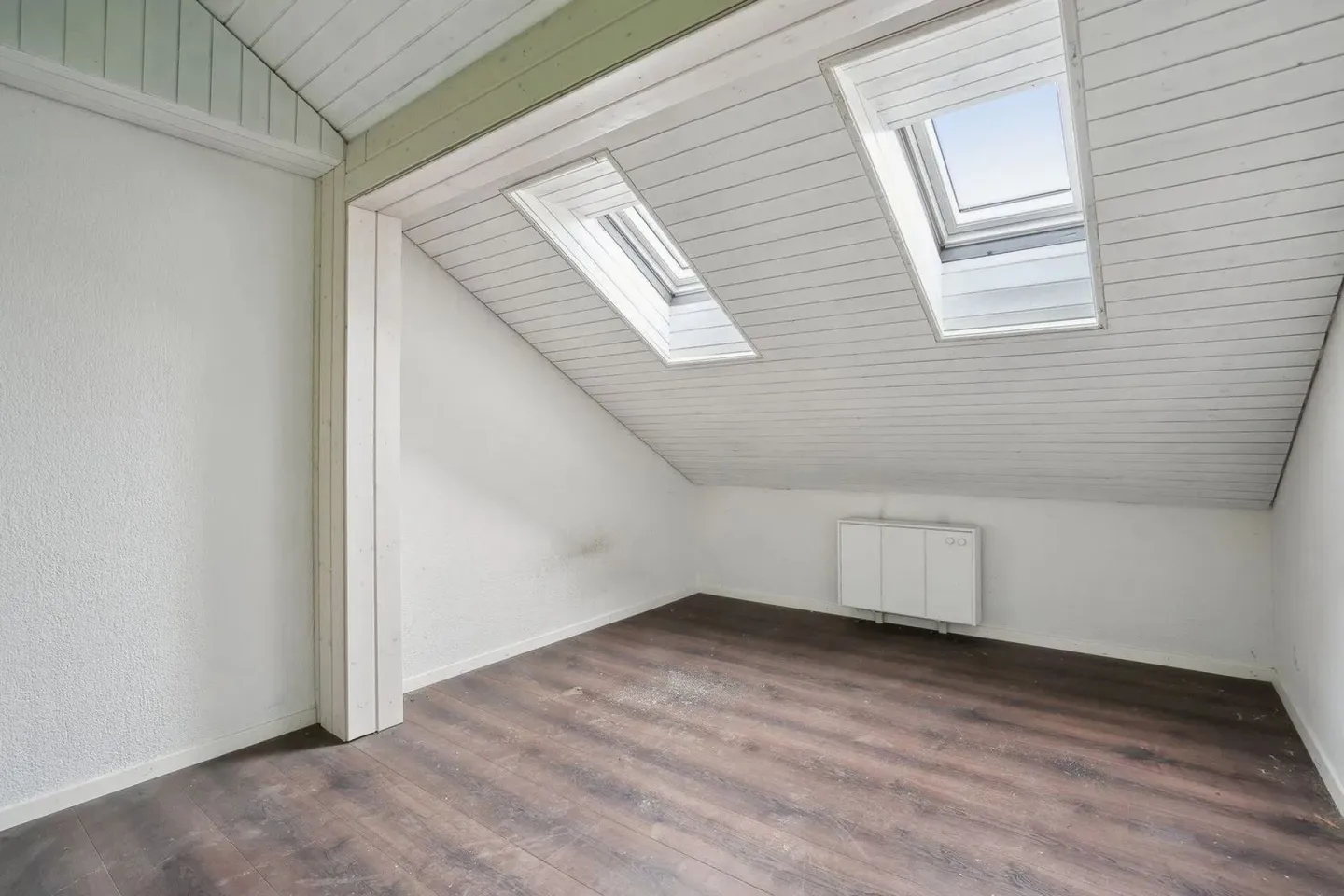 Attic apartment with potential - Your chance to realize your dreams in Glattfelden - Photo 6 of 9