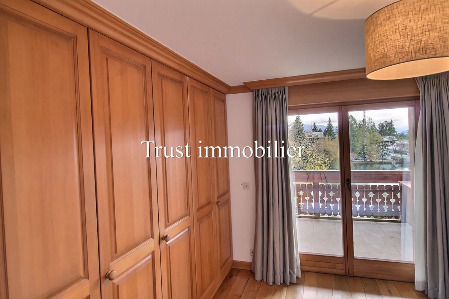 4007L. POSIZIONE. Bel Appartamento nel Centro di Crans - Foto 10 di 17