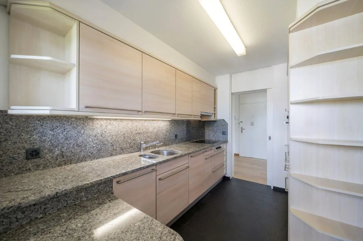 Charmante appartement 3.5 pièces dans un endroit calme à Küsnacht - Photo 1 sur 19