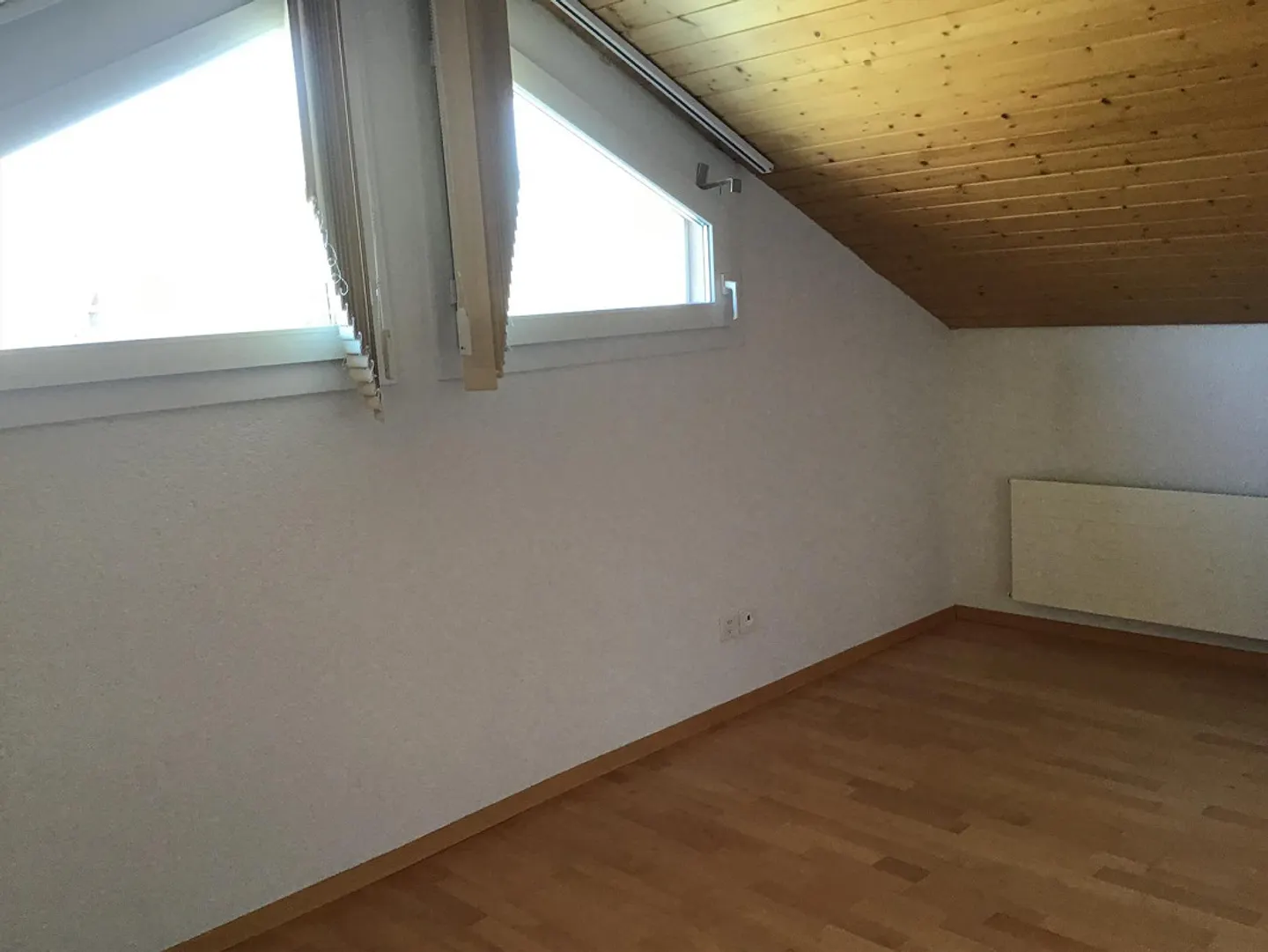 Plenty of Space - Photo 7 of 9
