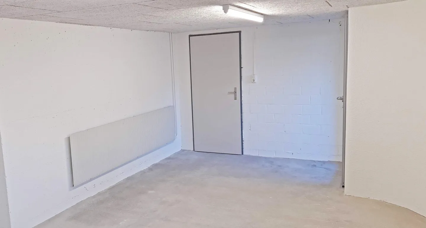 Disponibelraum mit eigenem Zugang zu vermieten - Foto 2 von 4