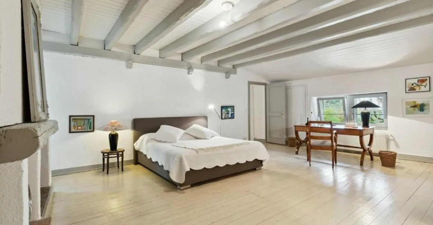 A Charming Property in Aire-la-Ville - Photo 7 of 10