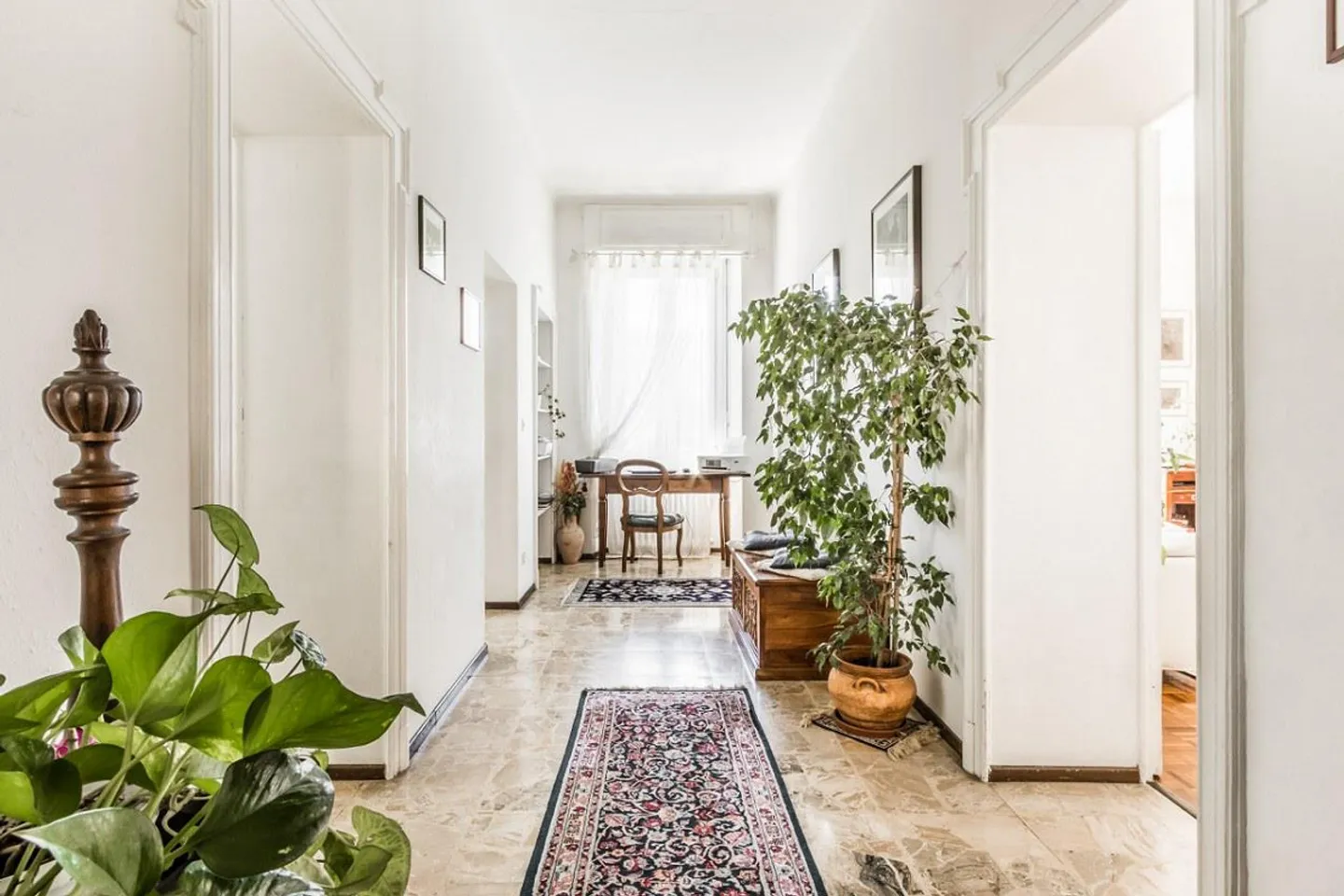Villa Liberty in un bellissimo parco - Foto 4 di 13