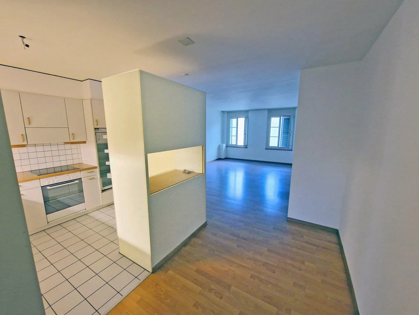 Charmant appartement dans la vieille ville à louer! - Photo 4 sur 10