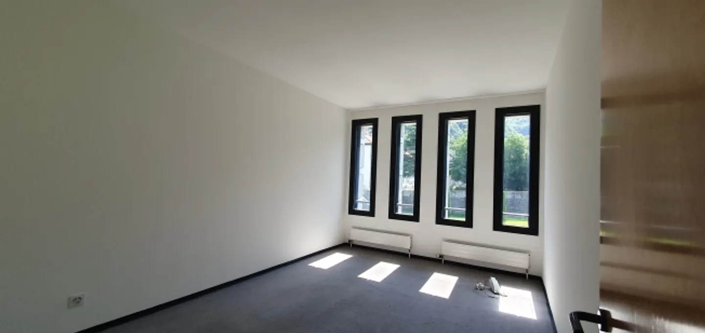 «Il tuo prossimo successo inizia qui – locale commerciale in affitto!» - Foto 2 di 7