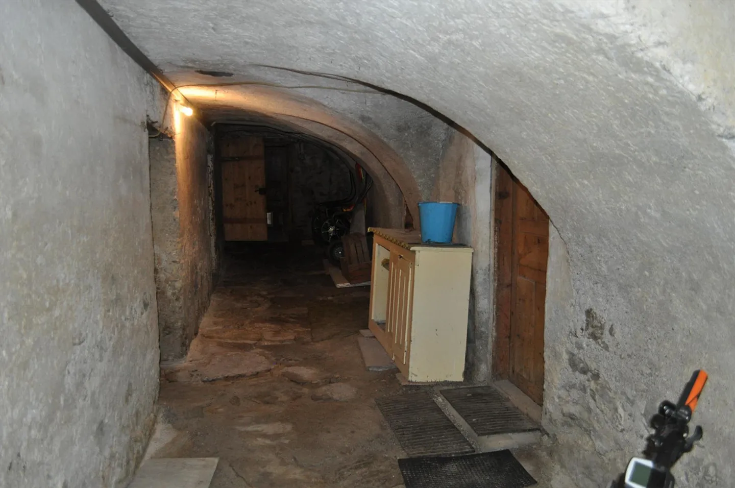 Spacious farmhouse with barn building in Fuldera - Photo 14 of 15