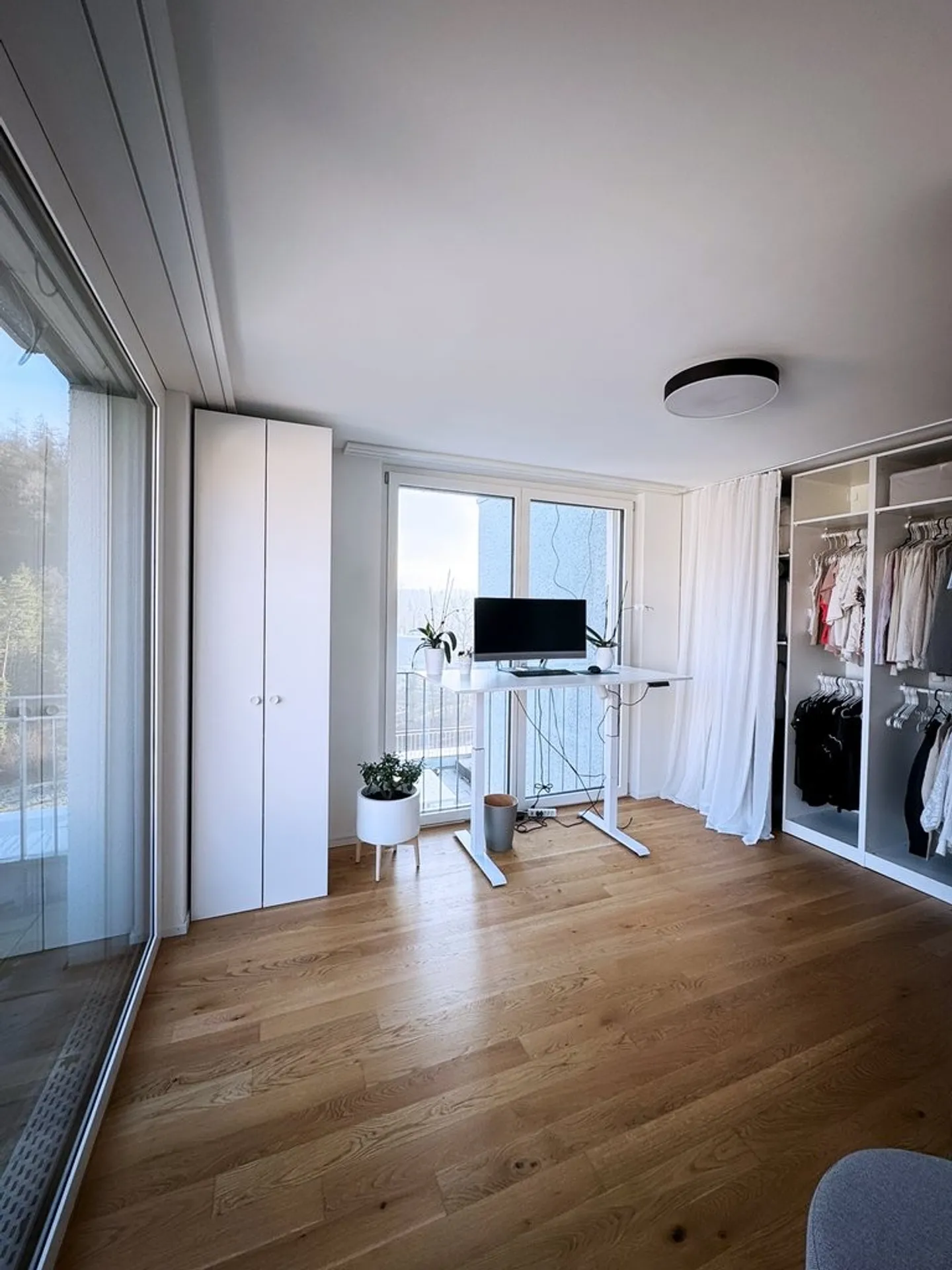 Gemütliche 3.5 Zi-Wohnung mit Terrasse in idyllischer Lage - Foto 4 von 8