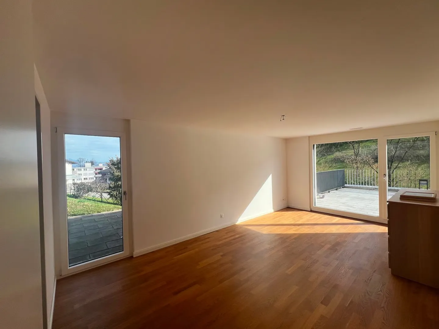 Sonnige Terrassenwohnung in Wilen - Foto 3 von 8