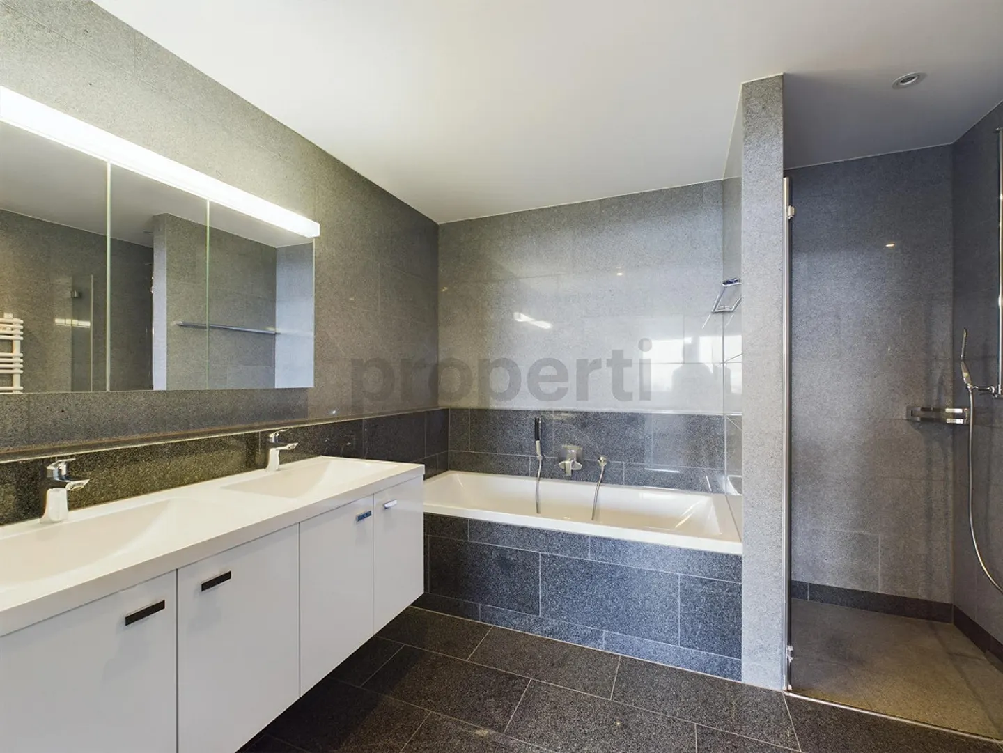 Appartamento familiare moderno con vista impressionante e certificazione Minergie... - Foto 7 di 11