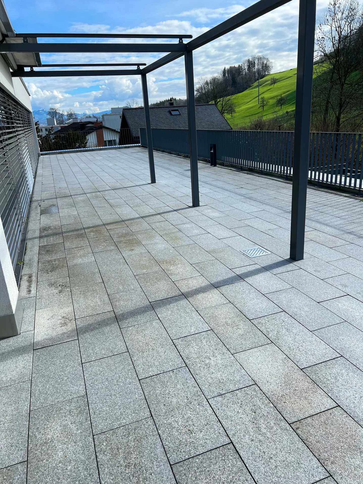Sonnige Terrassenwohnung in Wilen - Foto 6 von 8