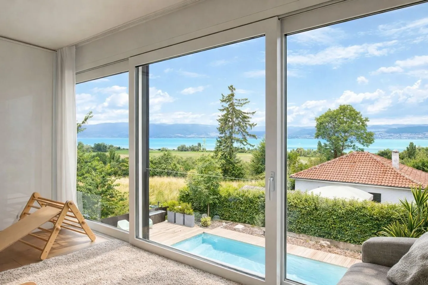 Villa moderne au bord du lac - Photo 4 sur 13