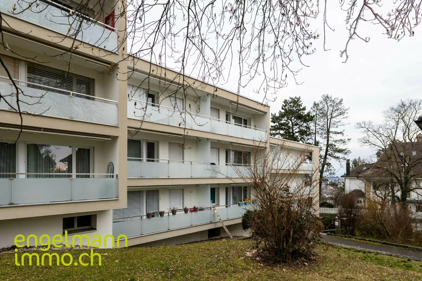 Appartamento di 3 stanze con balcone - Foto 2 di 12