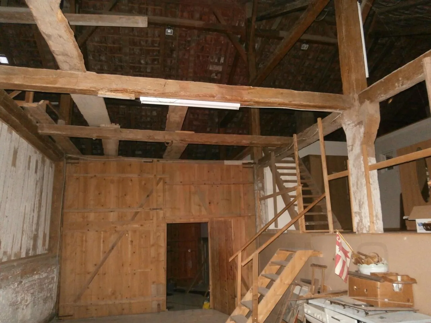 Barn to be rehabilitated in the center of the village of Fontenais - Photo 3 of 6
