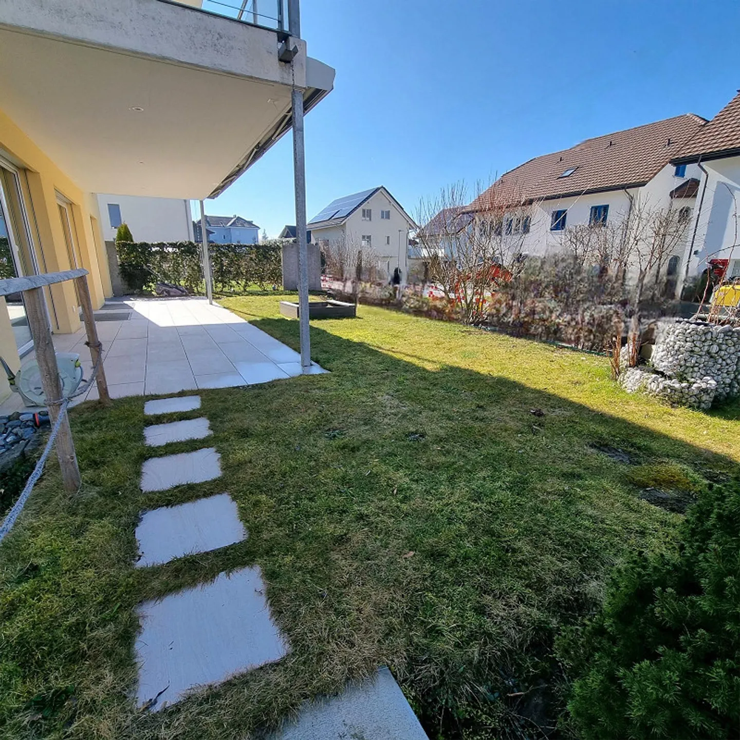 Maison jumelée ou appartement, à vous de décider ! Le rapport qualité-prix est ici ! - Photo 3 sur 23