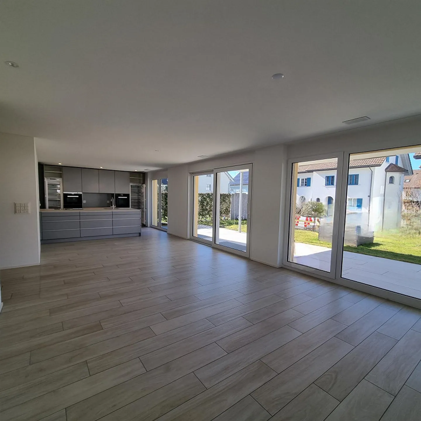 Maison jumelée ou appartement, à vous de décider ! Le rapport qualité-prix est ici ! - Photo 4 sur 23