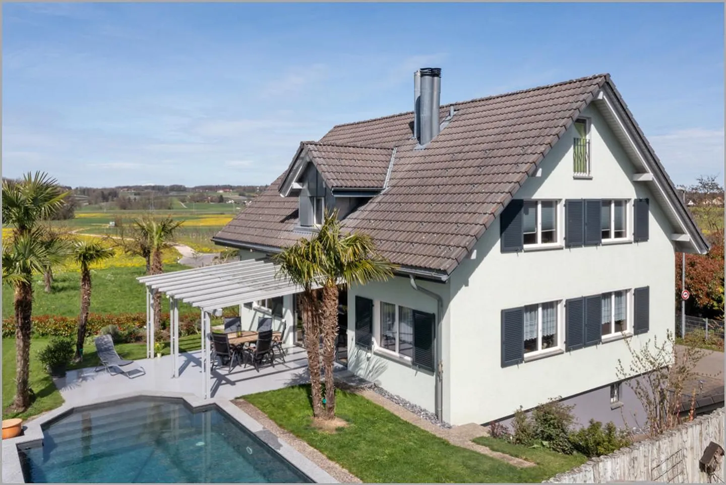 Exclusive country house with pool and wellness area - rent-to-own possible! - Photo 2 of 28