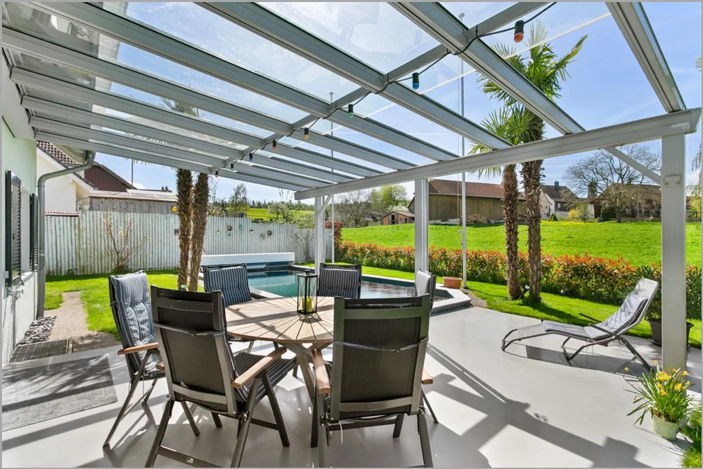 Exclusive country house with pool and wellness area - rent-to-own possible! - Photo 3 of 28