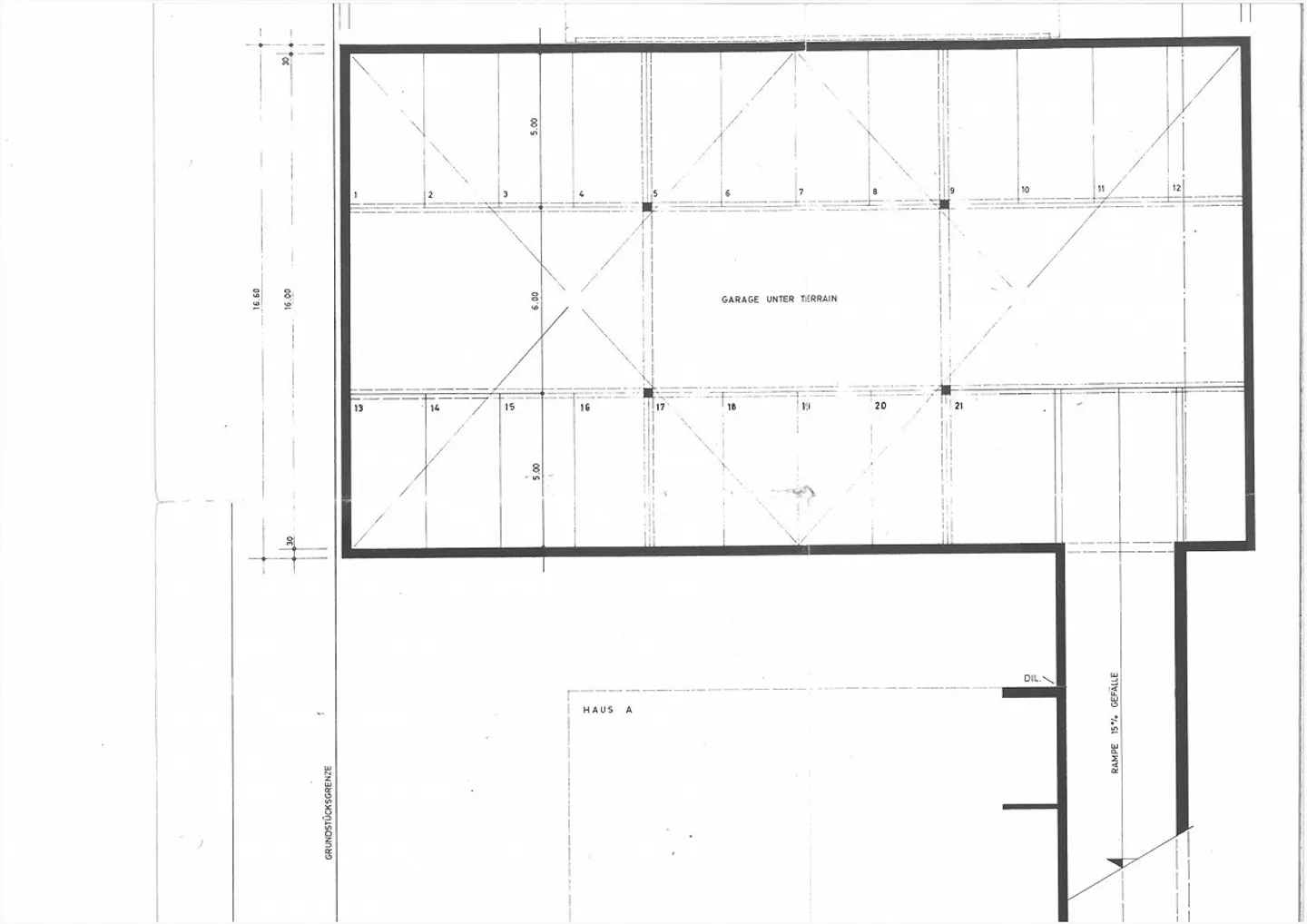 Place de garage à louer, limitée jusqu'au 30.09.2026 - Photo 1 sur 6