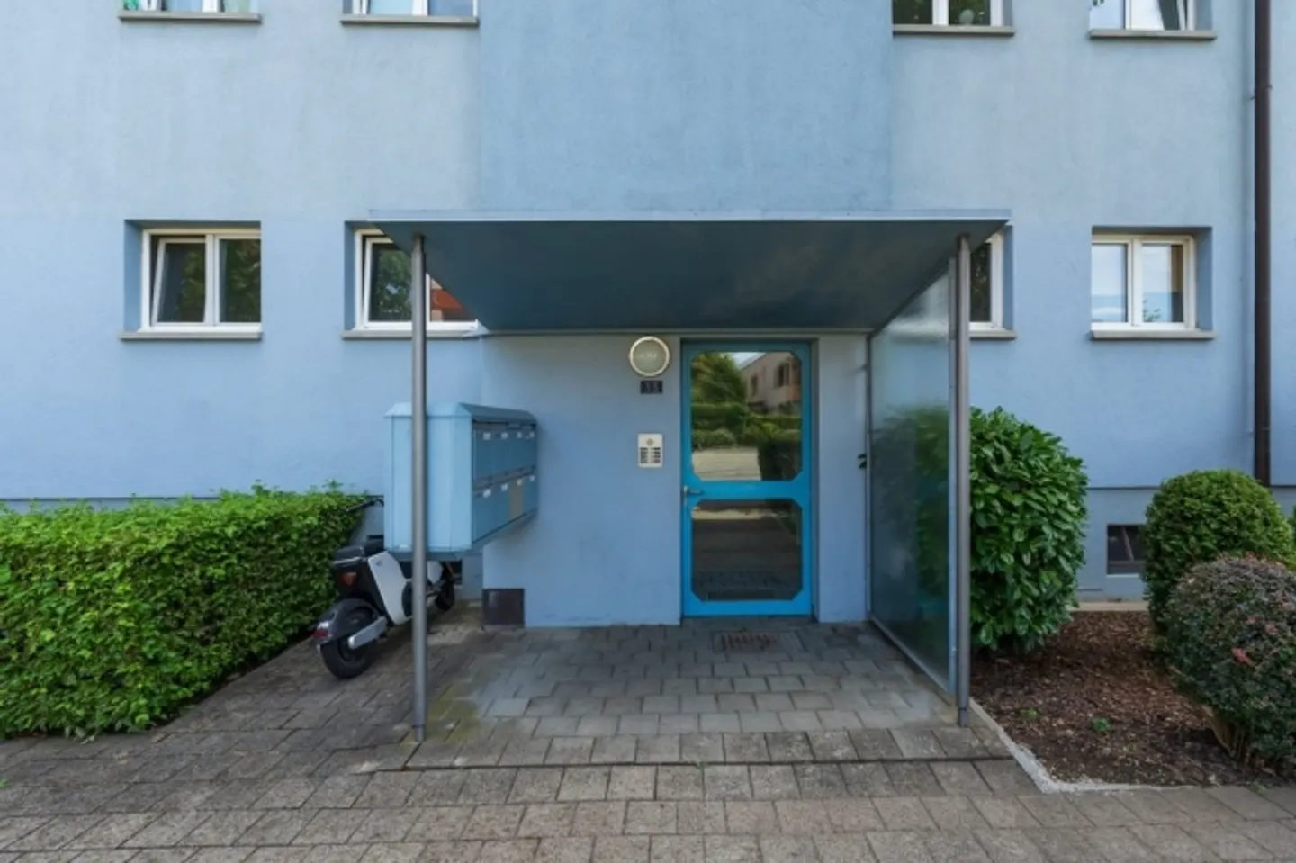 Rénové récemment - vivre dans un endroit calme et central à Dietikon ! - Photo 1 sur 1