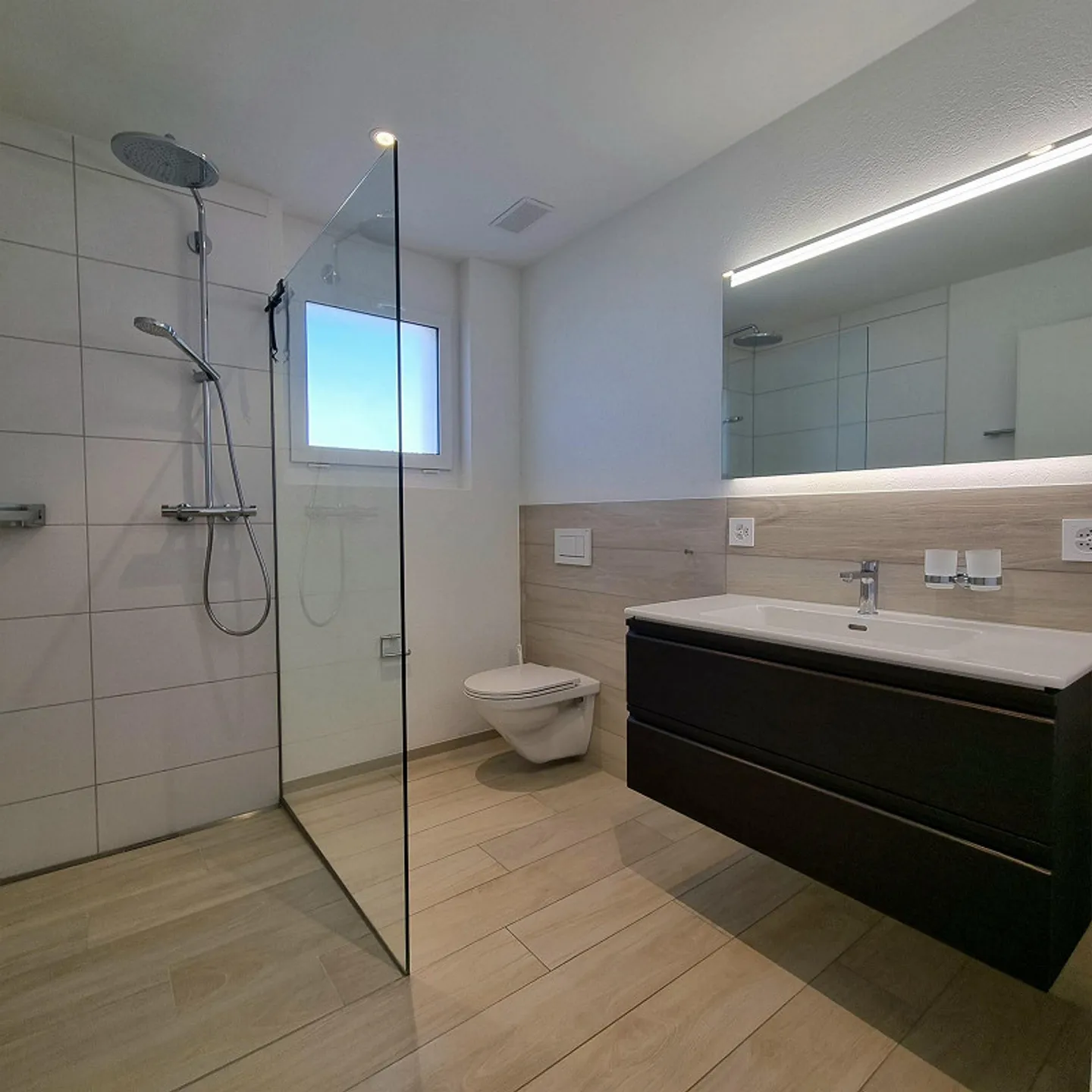 Maison jumelée ou appartement, à vous de décider ! Le rapport qualité-prix est ici ! - Photo 8 sur 23