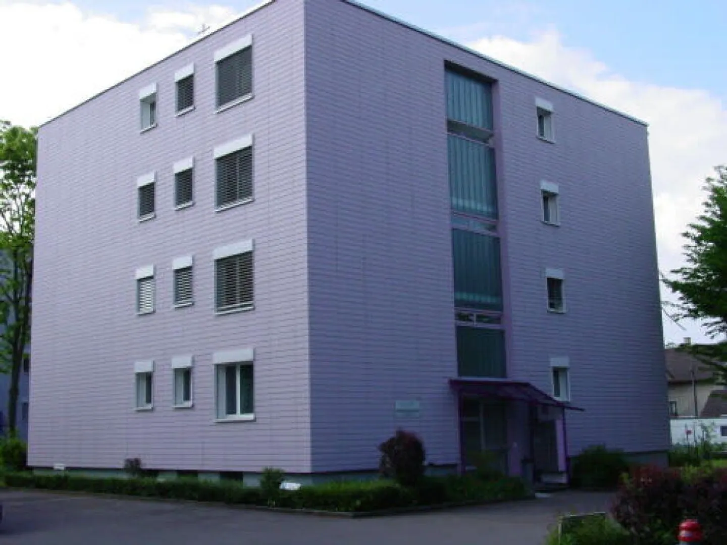 Place de garage à louer, limitée jusqu'au 30.09.2026 - Photo 2 sur 6